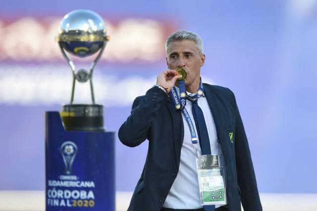 开云-拿南美杯后别阿甲 克雷斯波或执教巴甲豪门圣保罗