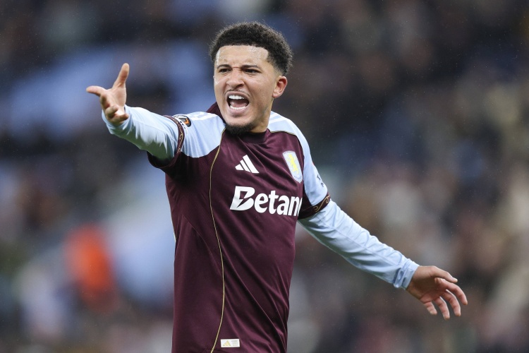 开云-德天空：多特正与桑乔商谈今夏免签，球员回归需接受降薪