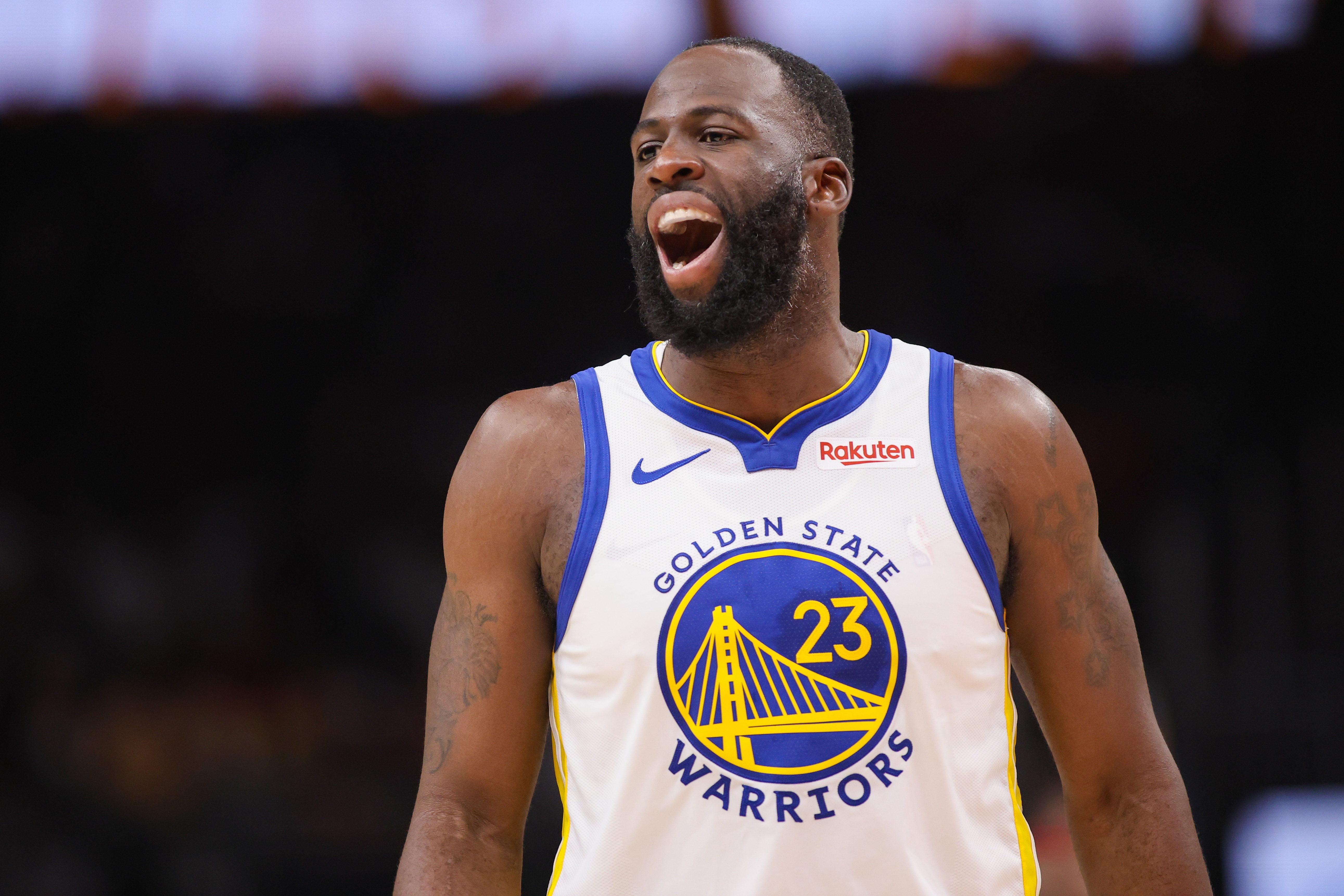 开云体育下载-完全不出手！追梦半场0出手 得分挂蛋仅得4板4助1抢&amp;有3次失误